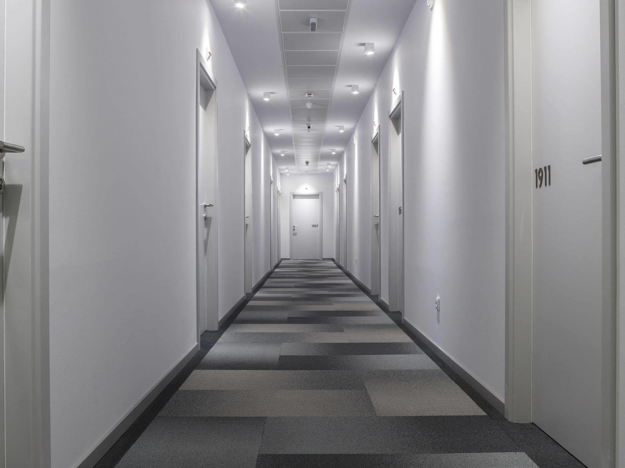 Savamala Place Belgrade Luaran gambar